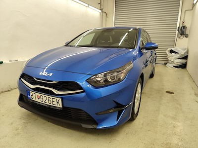 Kaufe KIA CEED SW III bei Ayvens Carmarket