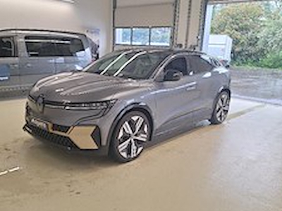 Compra RENAULT MEGANE 60KWH R220 OPTIMUM CHAR en Ayvens Carmarket