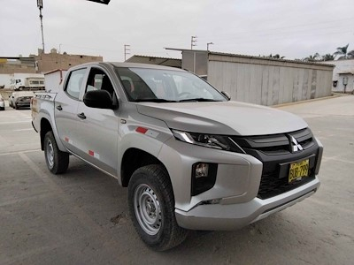 Comprar MITSUBISHI L200 GLX 2.4 TD 4X2 en Ayvens Carmarket