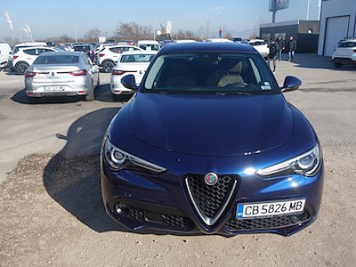 Buy ALFA ROMEO STELVIO SUPER 2.2D AT AWD 210hp on Ayvens Carmarket