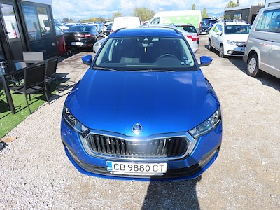 Buy SKODA OCTAVIA COMBI AMBITIOCTAVIA COMBI AMBITI on Ayvens Carmarket