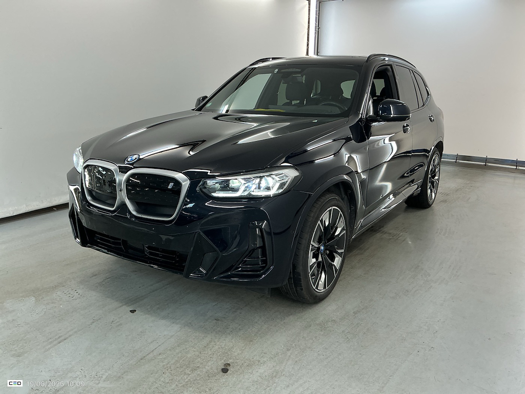 BMW iX3 80KWH AUTO