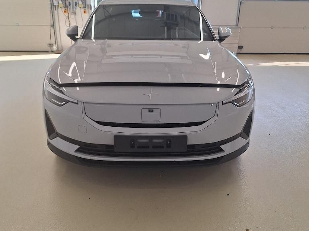 Polestar 2 8KWH LRSM RWD 99CV GPS, PDC, Cruise Control, Ventilation system with digital display,