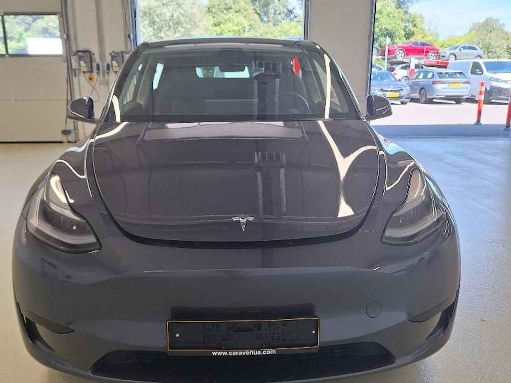 Tesla Model Y RWD AUTO 256CV GPS, PDC, Midnight Silver metallic paint, Glass Roof