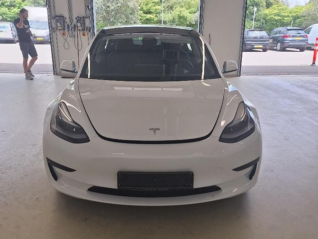 Tesla Model 3 STANDARD RWD PLUS AUTO 283CV GPS, PDC, Glass roof