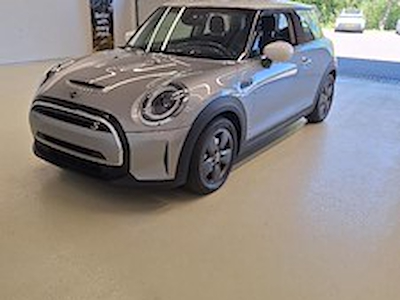 Köp MINI MINI 32.6 KWH COOPER SE på Ayvens Carmarket