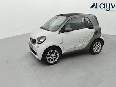 Kaufe SMART FORTWO COUPE 1.0i  DCT bei Ayvens Carmarket