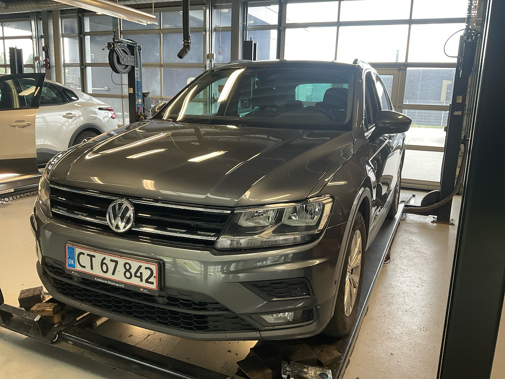 VOLKSWAGEN TIGUAN 2.0 TDI 150 Comfortline Team DSG7