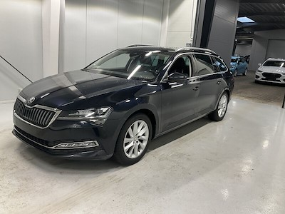 Køb SKODA SUPERB hos Ayvens Carmarket