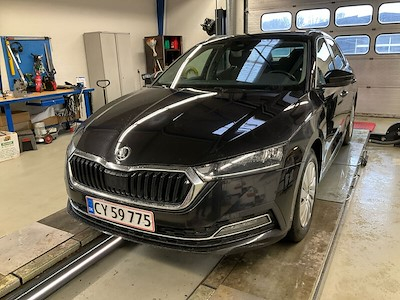 Køb SKODA OCTAVIA hos Ayvens Carmarket