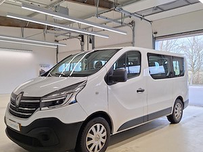 Kaufe RENAULT TRAFIC PASSENGER 2.0 Blue dCi  bei Ayvens Carmarket
