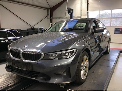 Buy BMW 3 SERIE on Ayvens Carmarket