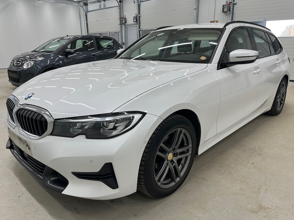BMW 3 Series 320d F Sport Line Touring Auto UA!
