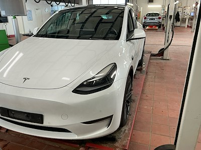 Buy TESLA MODEL Y on Ayvens Carmarket