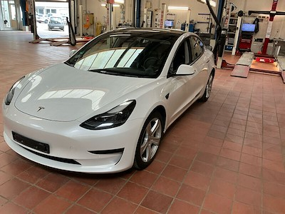 Køb TESLA MODEL 3 hos Ayvens Carmarket