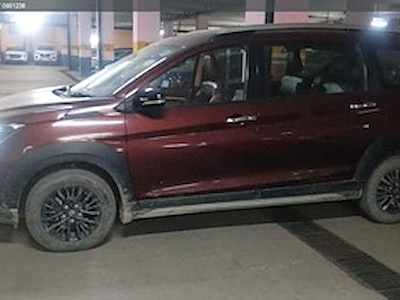 Comprar MARUTI SUZUKI XL6 1.5 MHEV ALPHA A no Ayvens Carmarket