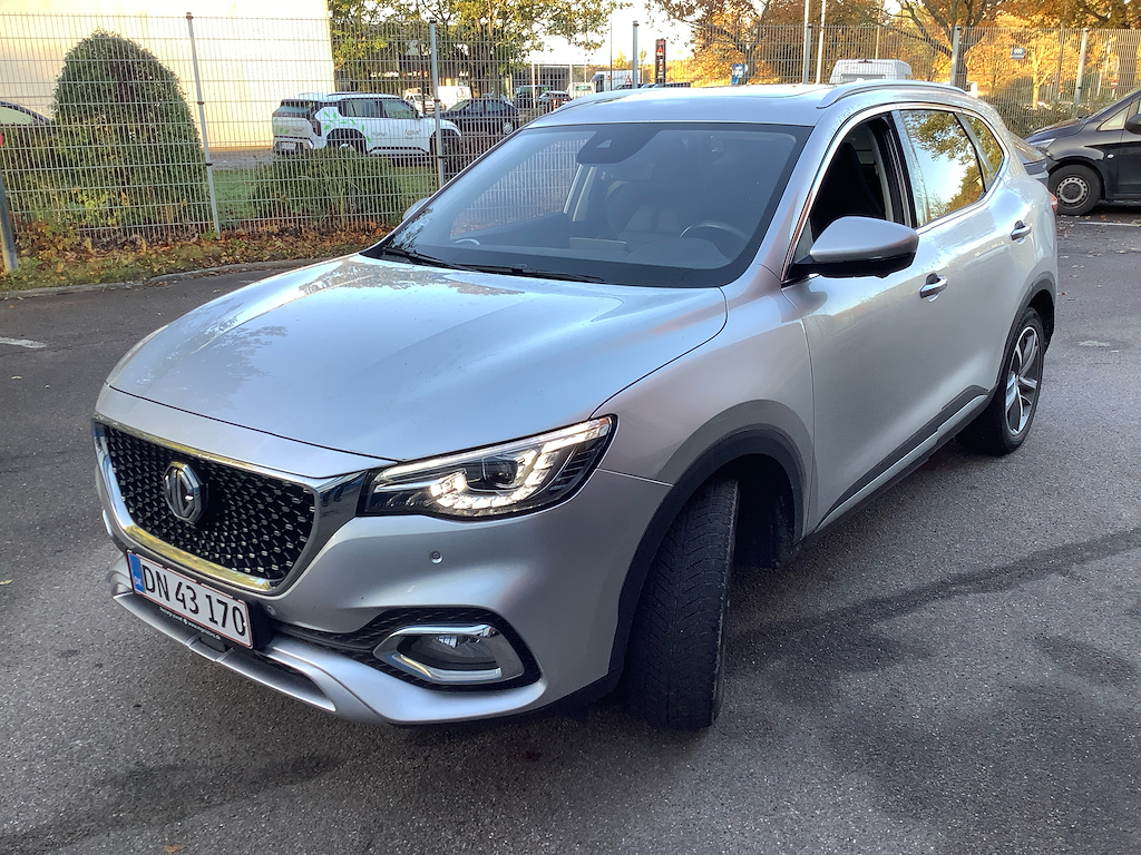 MG HS E Plug-In Hybrid Luxury UA!