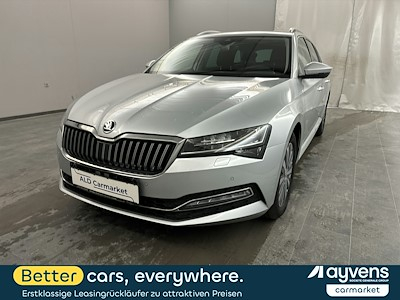 Kaufe SKODA Superb bei Ayvens Carmarket
