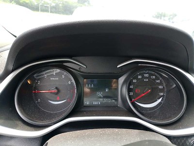 Comprar CHEVROLET CHEVROLET ONIX PLUS no Ayvens Carmarket