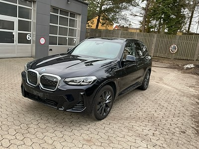 Køb BMW IX3 hos Ayvens Carmarket