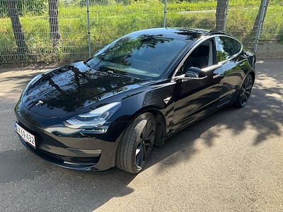 Kupi TESLA MODEL 3 na Ayvens Carmarket
