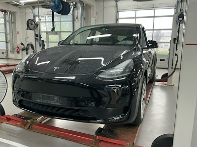 Compra TESLA MODEL Y en Ayvens Carmarket