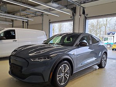 Kaufe FORD MUSTANG MACH-E 76KWH 198KW STA bei Ayvens Carmarket