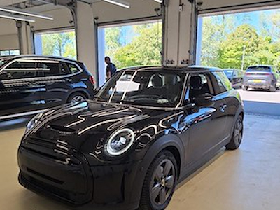 Köp MINI MINI 32.6 KWH COOPER SE på Ayvens Carmarket