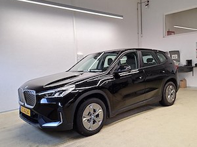 Kaufe BMW IX1 20 67KWH bei Ayvens Carmarket