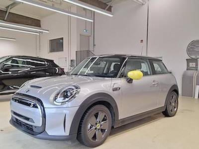 Купуй MINI MINI 32.6 KWH COOPER SE на Ayvens Carmarket