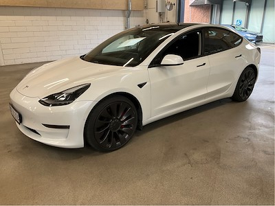 Kaufe TESLA MODEL 3 bei Ayvens Carmarket