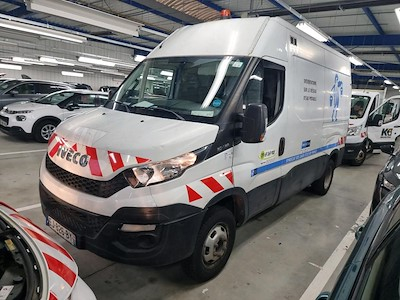 Cumpara IVECO DAILY prin Ayvens Carmarket