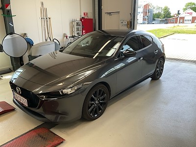 Köp MAZDA 3 på Ayvens Carmarket