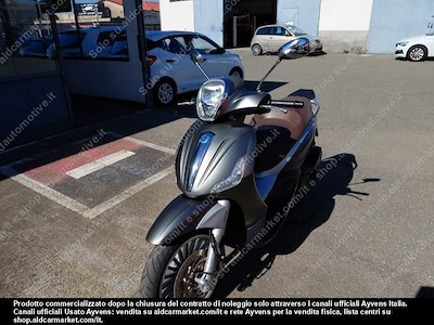 Köp PIAGGIO PIAGGIO BEVERLY 300 IE ABS-ASR Motociclo 2-door (Euro 4)  på Ayvens Carmarket