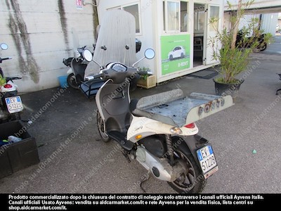 Achetez PIAGGIO PIAGGIO LIBERTY 125 DELIVERY (DOUBLE CBS) Motociclo (Euro 4)  sur Ayvens Carmarket