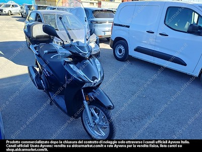 Achetez HONDA HONDA SH 350 ABS BAULETTO KEYLESS E PARABREZZA Motociclo (Euro 5)  sur Ayvens Carmarket