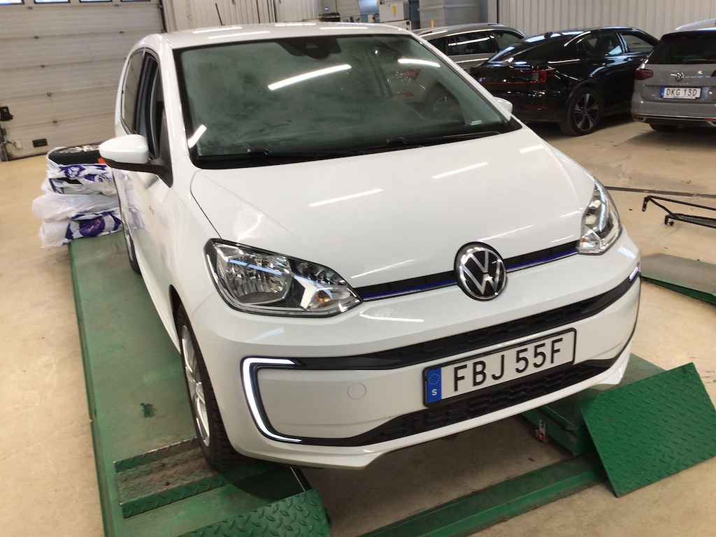 Volkswagen up! e-up 36.8 kWh 83hk Backkamera M-Värmare