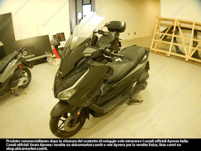 Buy HONDA HONDA FORZA 350 ABS Scooter (Euro 5)  on Ayvens Carmarket