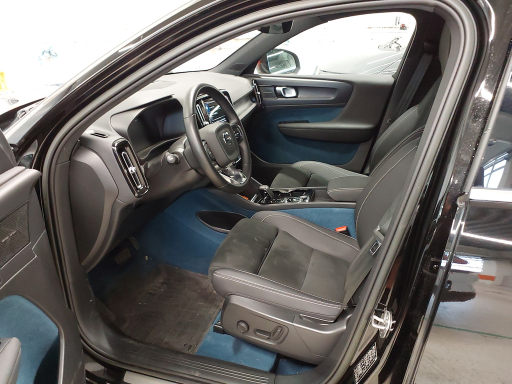 VOLVO XC40 1.5 T5 PHEV RECHARGE ULTIMATE BRIGHT DCT