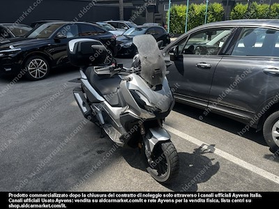 Buy HONDA HONDA ADV350 ADV350 abs - bauletto keyless Scooter (Euro 5)  on Ayvens Carmarket