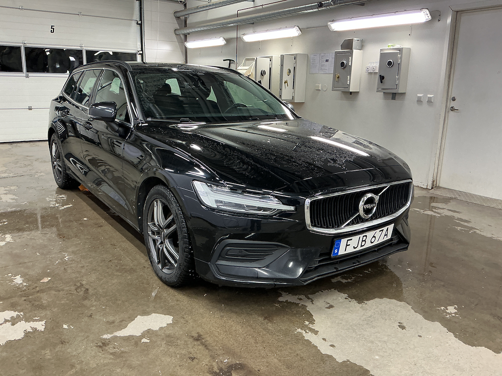 Volvo V60 B4 197hk FWD Momentum Klimatpaket