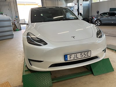 Buy TESLA Model Y on Ayvens Carmarket