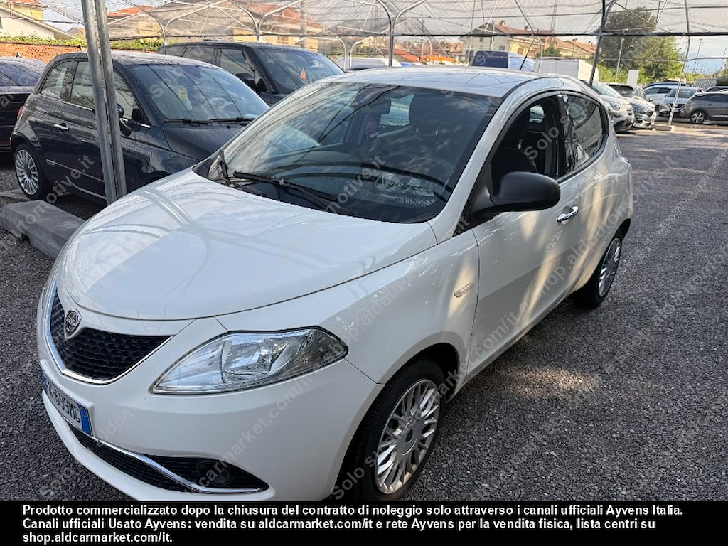 Lancia Ypsilon 1.2 69cv Silver Hatchback 5-door -