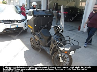 Comprar PIAGGIO PIAGGIO MYMOOVER 125 Motociclo (Euro 5)  no Ayvens Carmarket