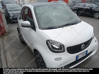 Acquista SMART SMART FORTWO COUPÈ 70 1.0 52kW passion twinamic Coupé 3-door a Ayvens Carmarket