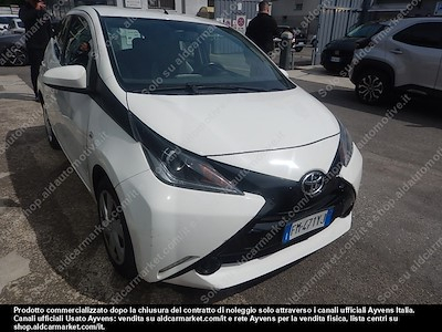 Buy TOYOTA TOYOTA AYGO 1.0 VVT-i x-business MMT Micro car 5-door on Ayvens Carmarket
