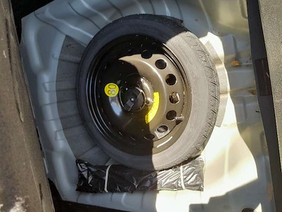 Kup CHEVROLET CHEVROLET ONIX PLUS na Ayvens Carmarket