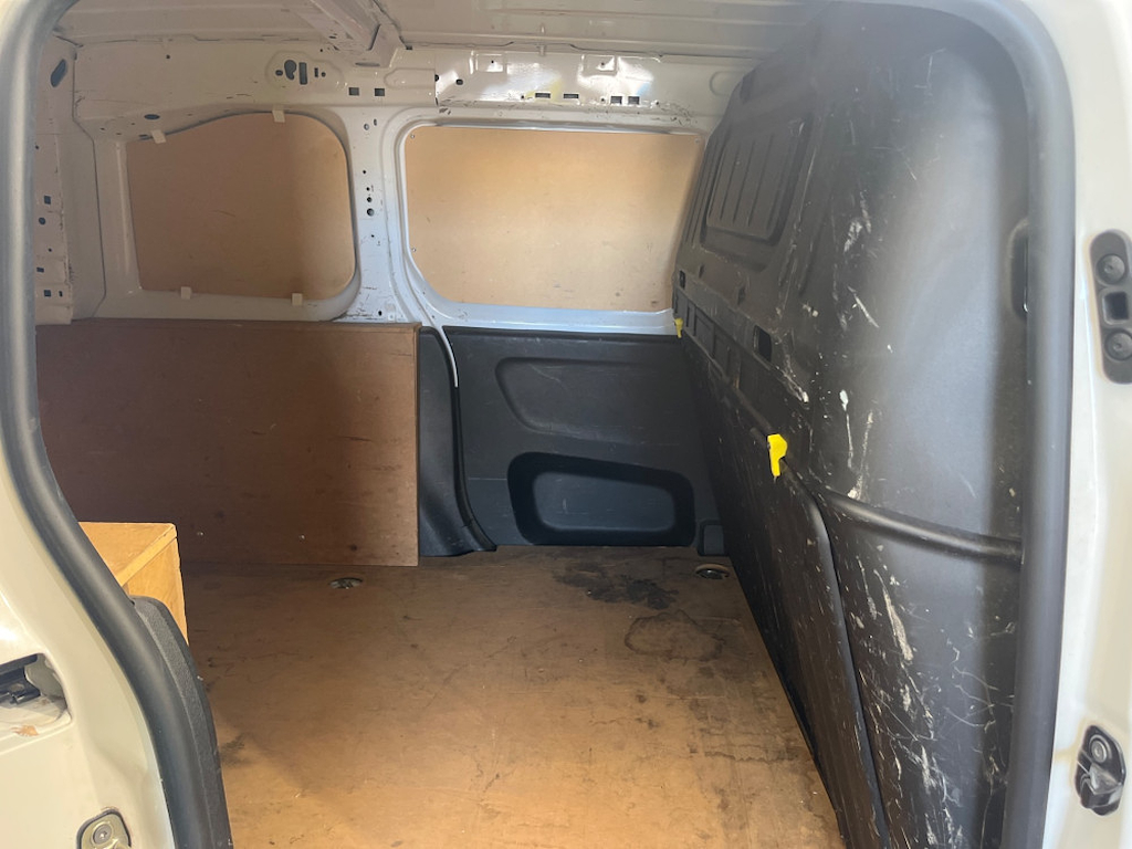 CITROËN BERLINGO Berlingo Van M 650kg PureTech 110 S&S Driver 