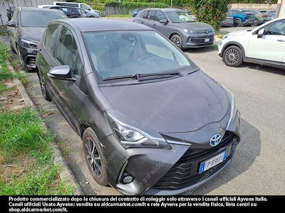 TOYOTA TOYOTA YARIS 1.5 Hybrid Active Hatchback 5-door 2017 — авто из Европы под ключ