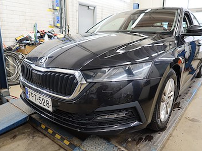 Buy SKODA OCTAVIA on Ayvens Carmarket